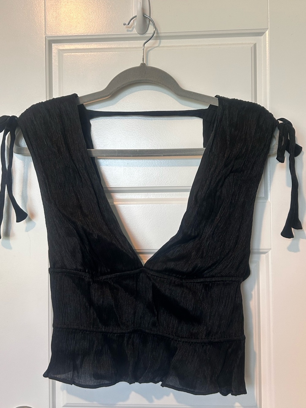 Reformation Black Deep V Tie-Sleeve Blouse. Like new! Size 4